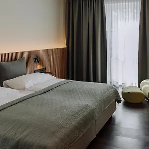 Hotel Heinhotel Vienna Airport, Schwechat